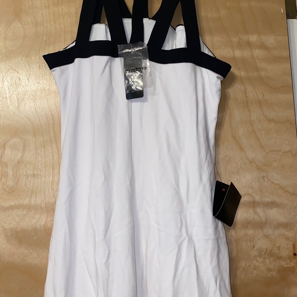 Dress - Picture 6 of 6